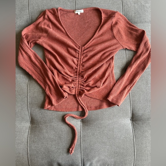 Women's Ribbed Long Sleeve Crop Top - Picture 1 of 6